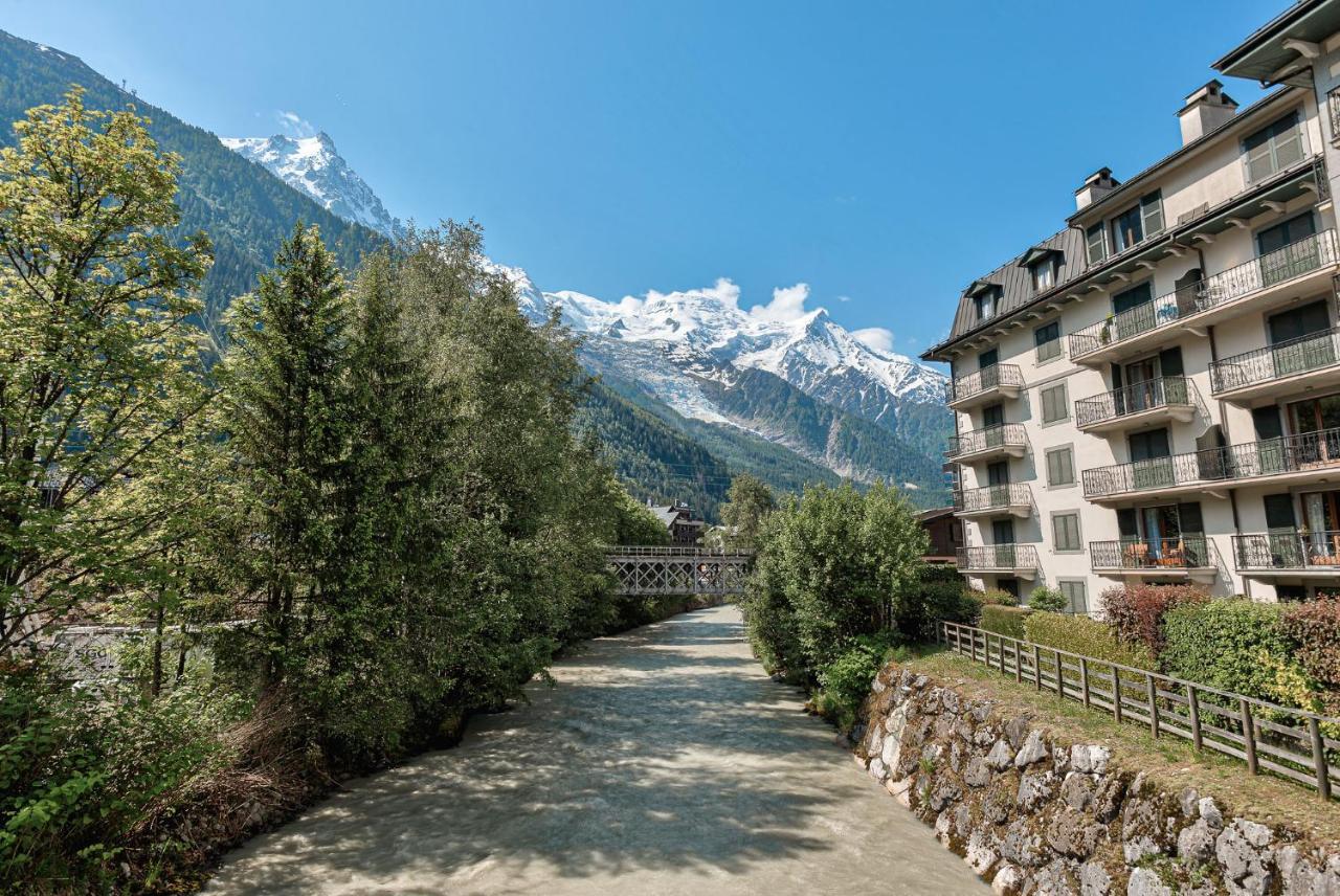 Apartment Cosmiques - Alpes Travel - Central Chamonix - Sleeps 4 Esterno foto